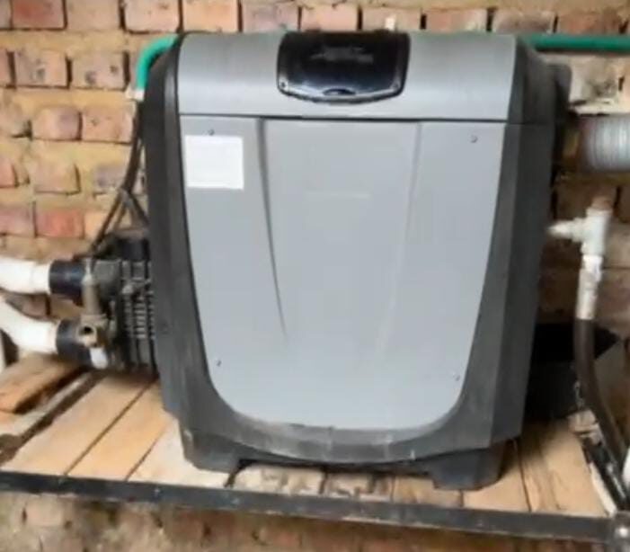 Calentador de piscina instalado por Serviconfort